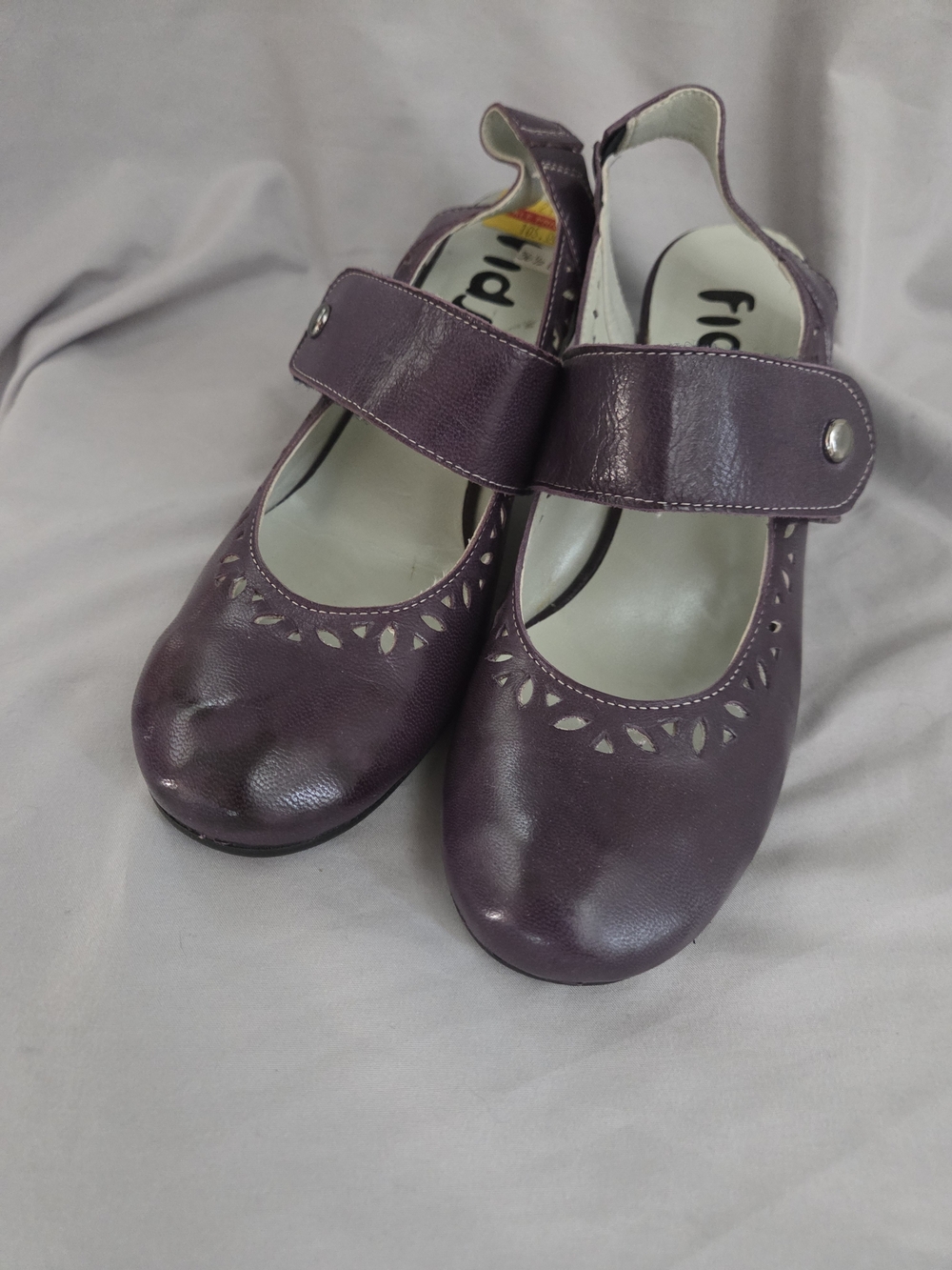 Fidji Slingback Mary Jane in Plum